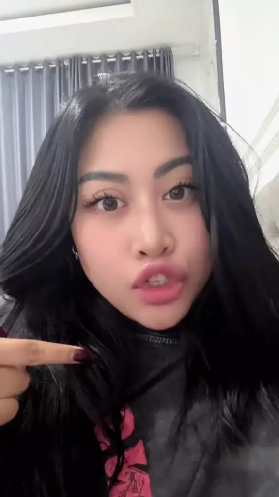 Foto Boiyen manglingi mirip Rachel Vennya © 2025 TikTok Foto Boiyen manglingi mirip Rachel Vennya © 2025 TikTok