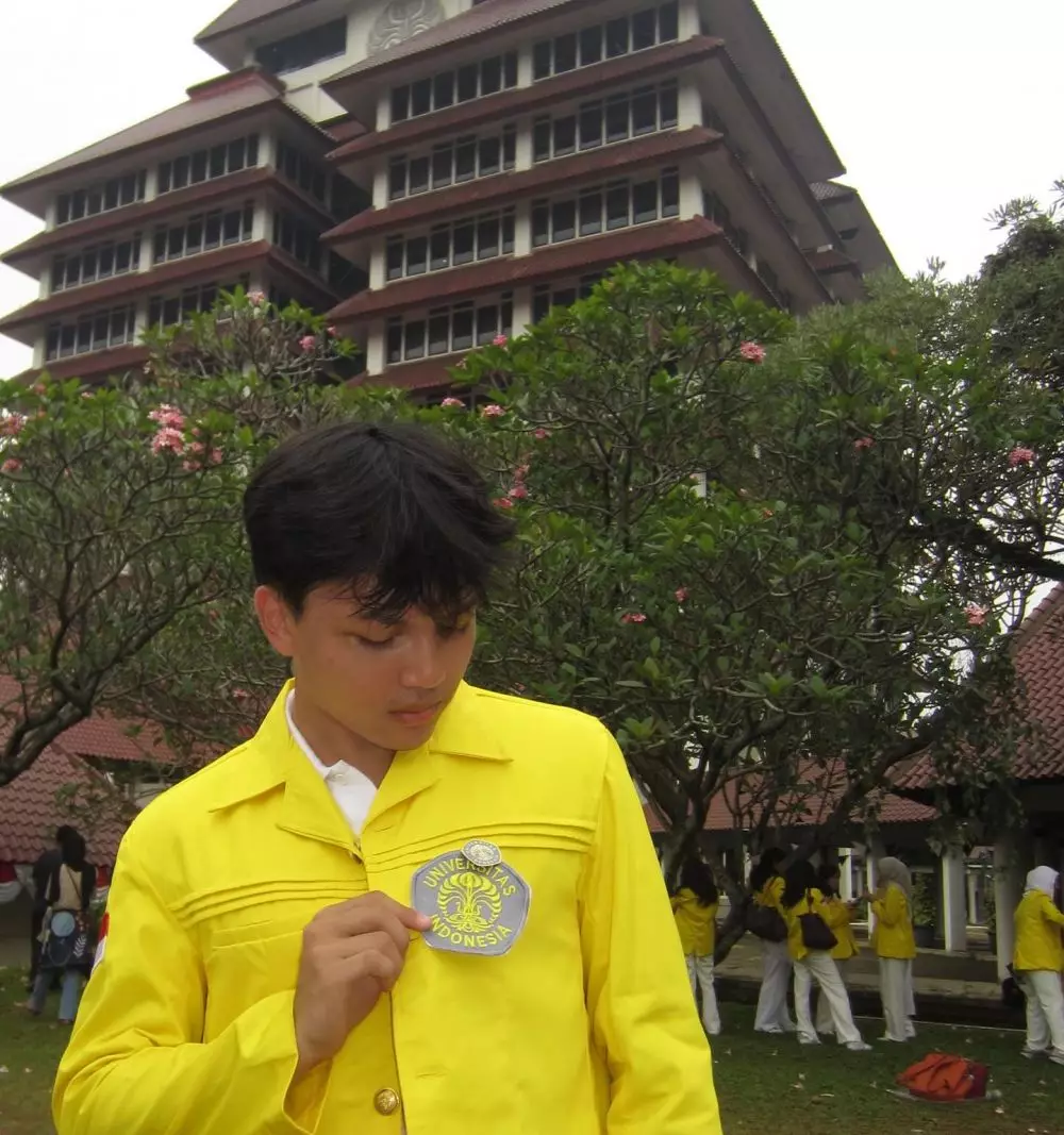 potret anak Sahrul Gunawan jadi mahasiswa UI © Instagram