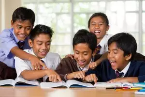 50 Pantun nasehat belajar 4 baris terbaru 2025, lucu, bijak, dan penuh makna