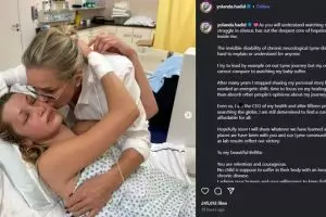 Bella Hadid berjuang lawan penyakit lyme, begini potret terbarunya, obatnya semeja penuh