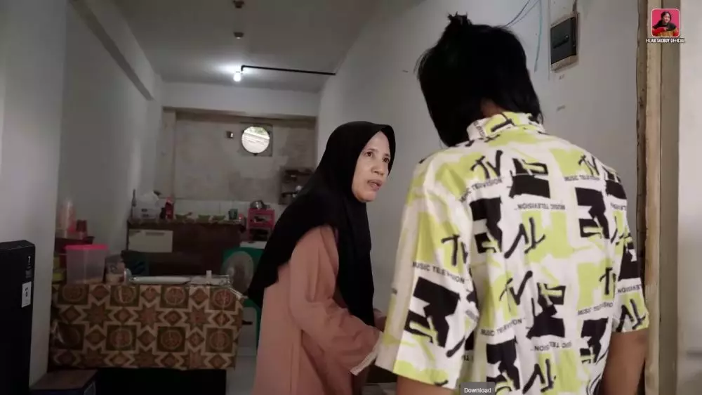 Potret warung Fajar Sad Boy © 2025 YouTube Potret warung Fajar Sad Boy © 2025 YouTube