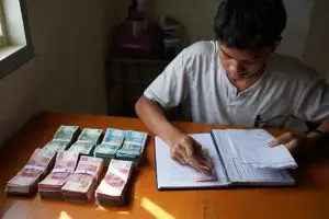 4 Trik simpel menabung Rp10 juta dalam 6 bulan, antigagal