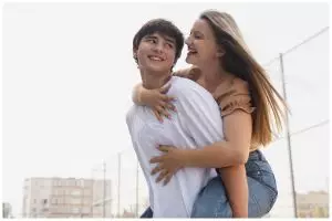 100 Kata-kata gombalan maut gamon, manisnya memang susah dilupakan