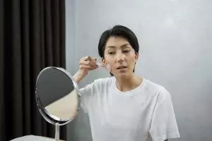 10 Toner untuk wajah kusam karena terik matahari harga di bawah Rp 150 ribu