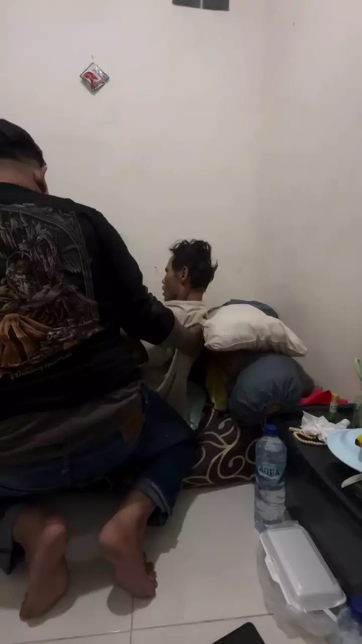 Kondisi Fahmi Bo makin memprihatinkan © 2025 brilio.net Kondisi Fahmi Bo makin memprihatinkan © 2025 brilio.net