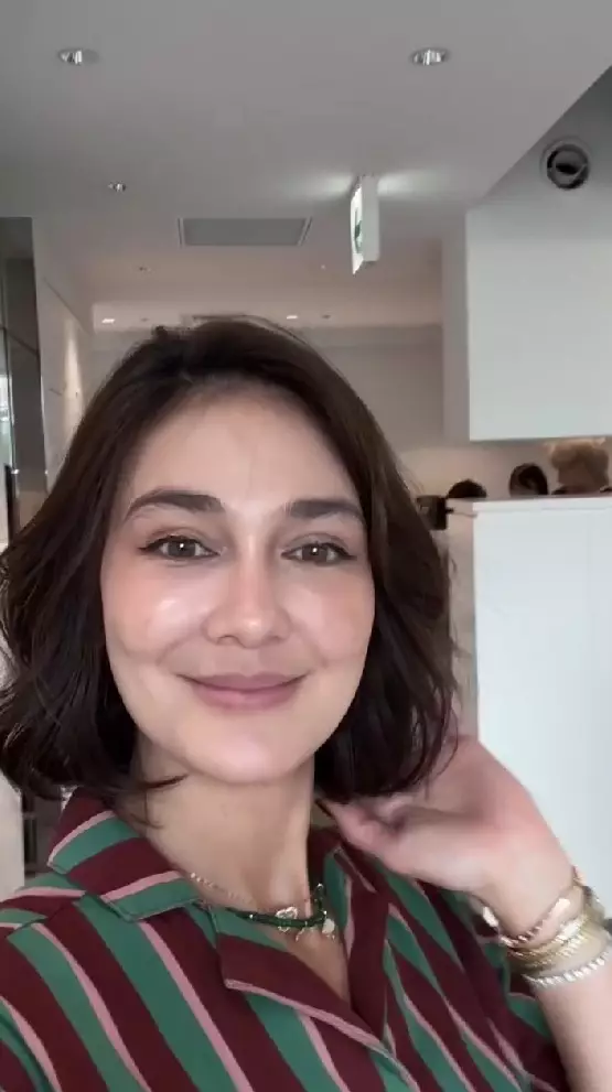 Luna Maya potong rambut pendek © Instagram