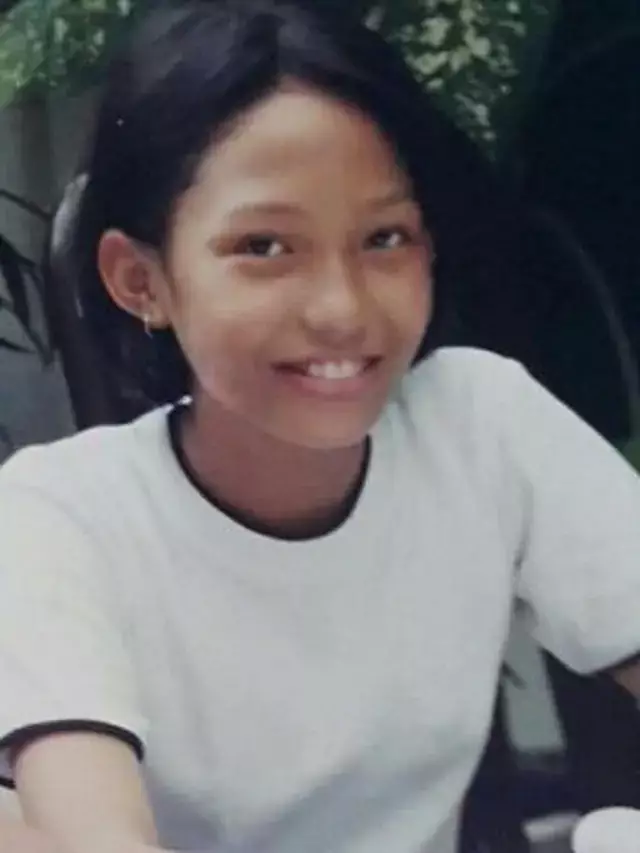 Potret lawas Ayu Dewi jadi model iklan © 2025 brilio.net Potret lawas Ayu Dewi jadi model iklan © 2025 brilio.net