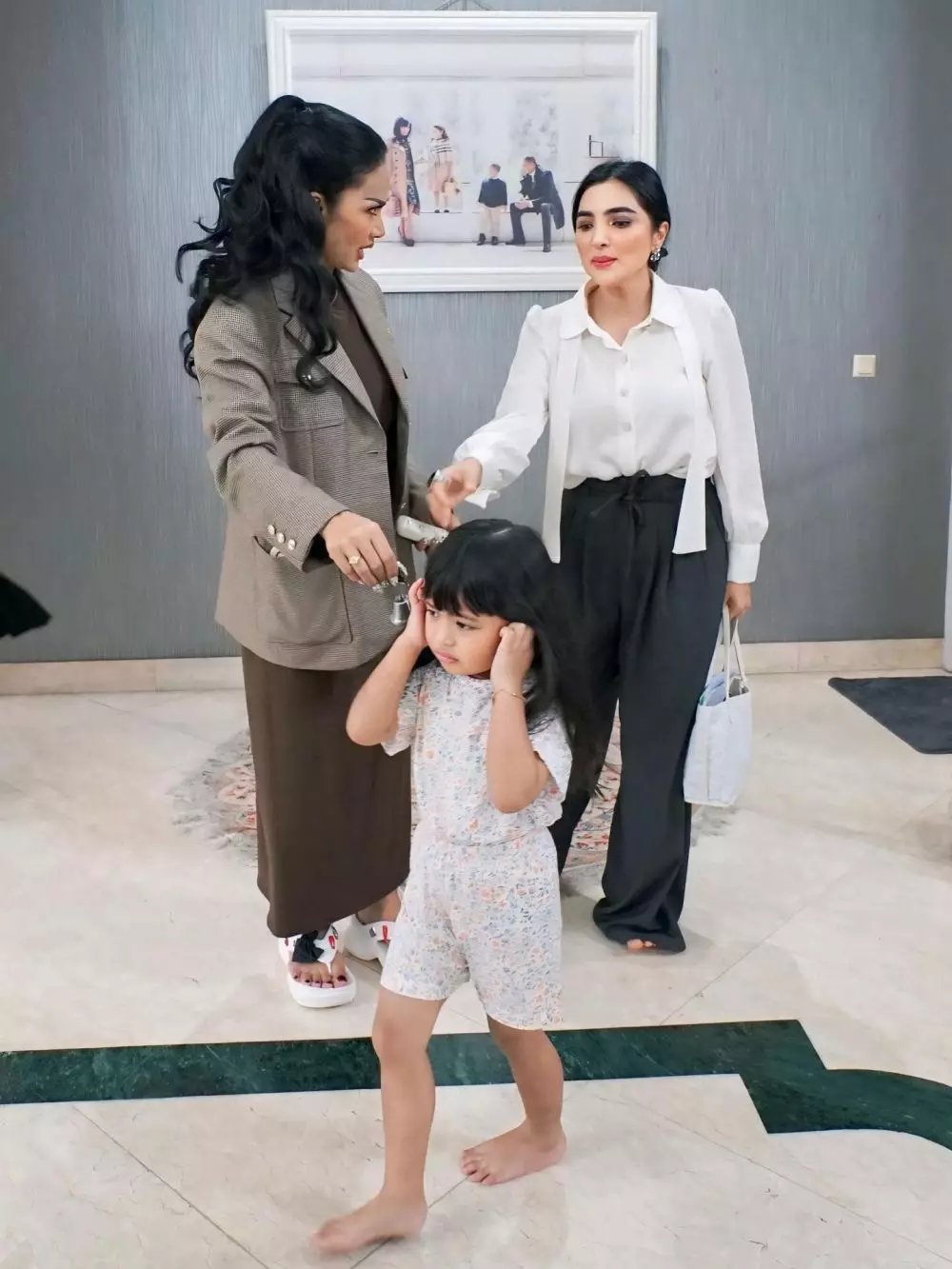 Ashanty wawancarai Krisdayanti untuk disertasi © Instagram Ashanty wawancarai Krisdayanti untuk disertasi © Instagram