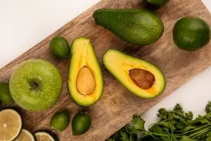 Warna bukan patokan, wanita ini dapat bocoran dari penjual buah tentang trik pilih alpukat antibusuk