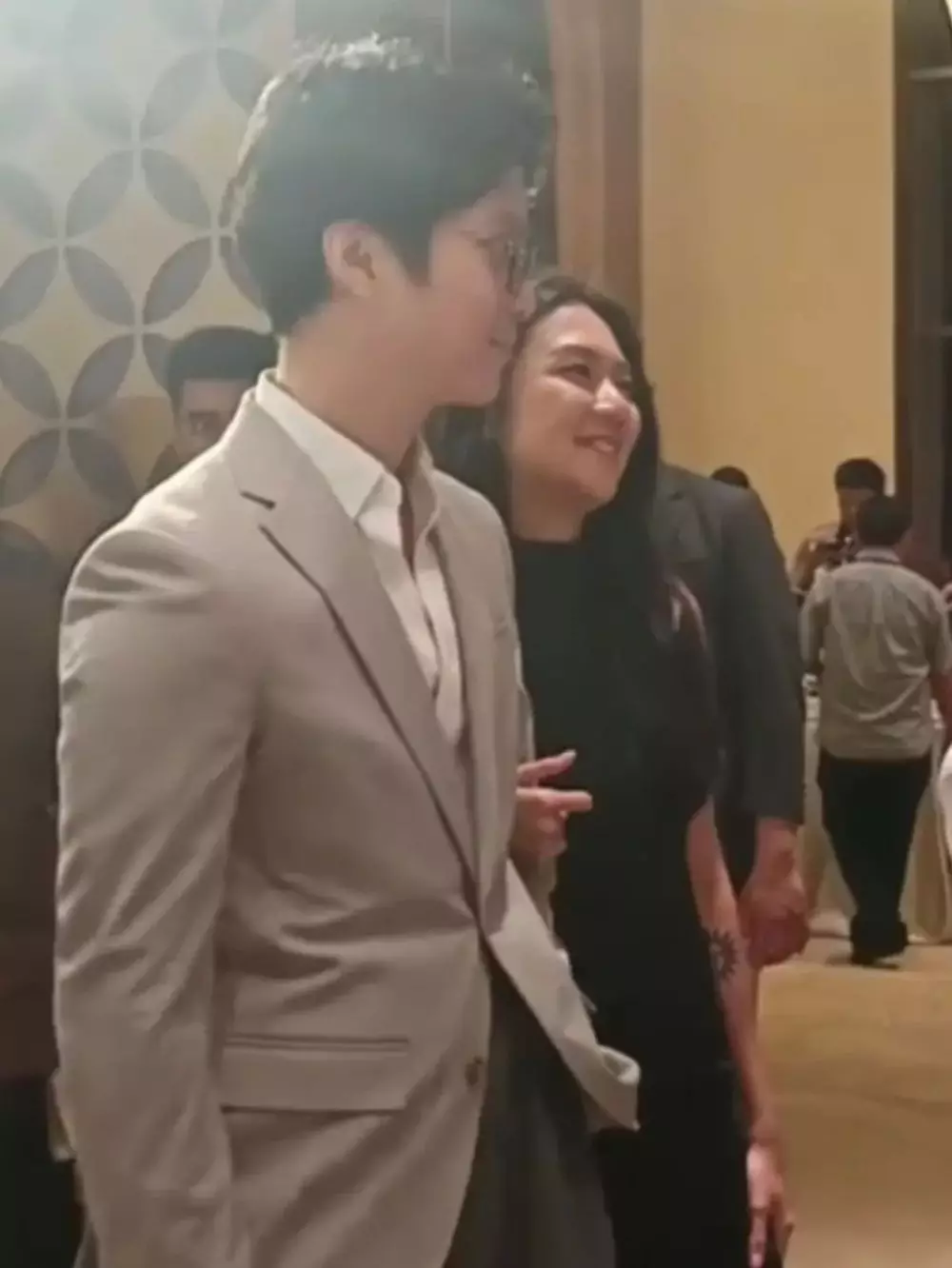 Dikta dan Rachel Cia kondangan bareng © 2025 TikTok