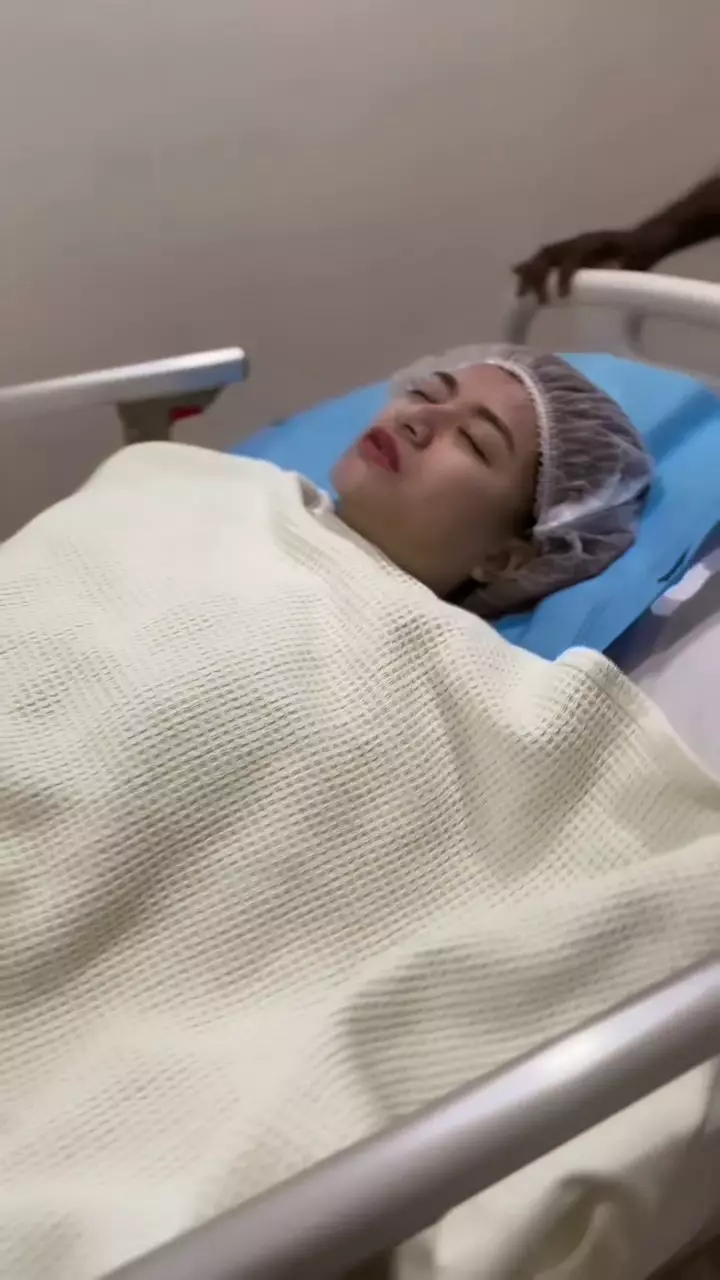 Nathalie Holscher jalani operasi bariatrik © 2025 Instagram Nathalie Holscher jalani operasi bariatrik © 2025 Instagram