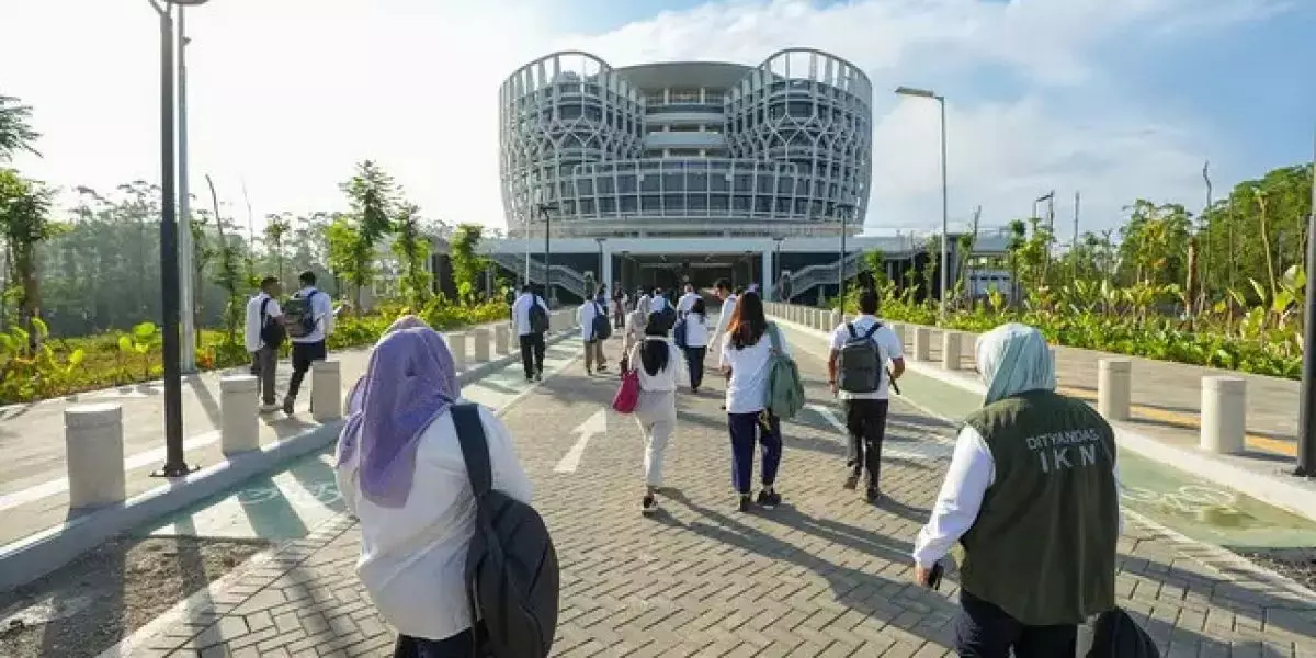 Kapan gaji PNS naik? Ini bocoran dari Kepala Staf Presiden