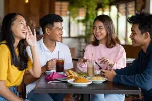 50 Teka-teki pantun lucu terbaru 2025, konyol tapi jawabannya bikin pusing