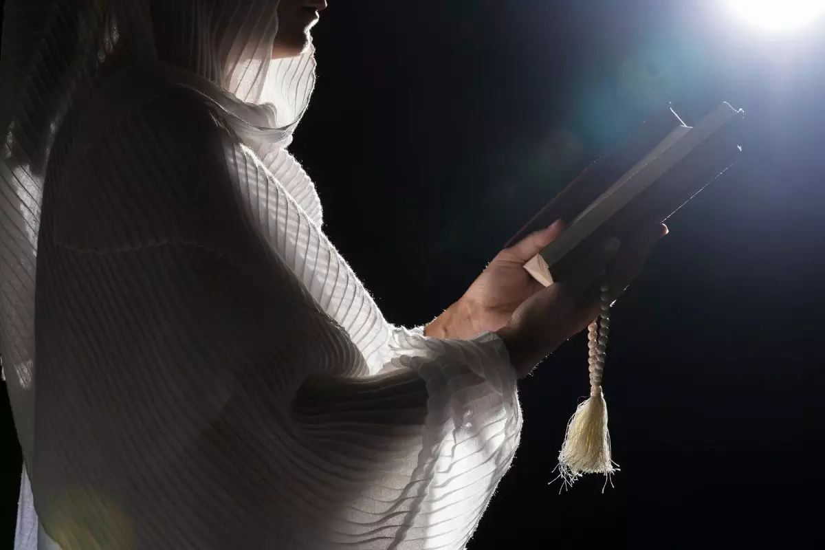 100 Kata-kata islami kematian paling mengharukan 2025, renungan penuh makna yang menyentuh hati