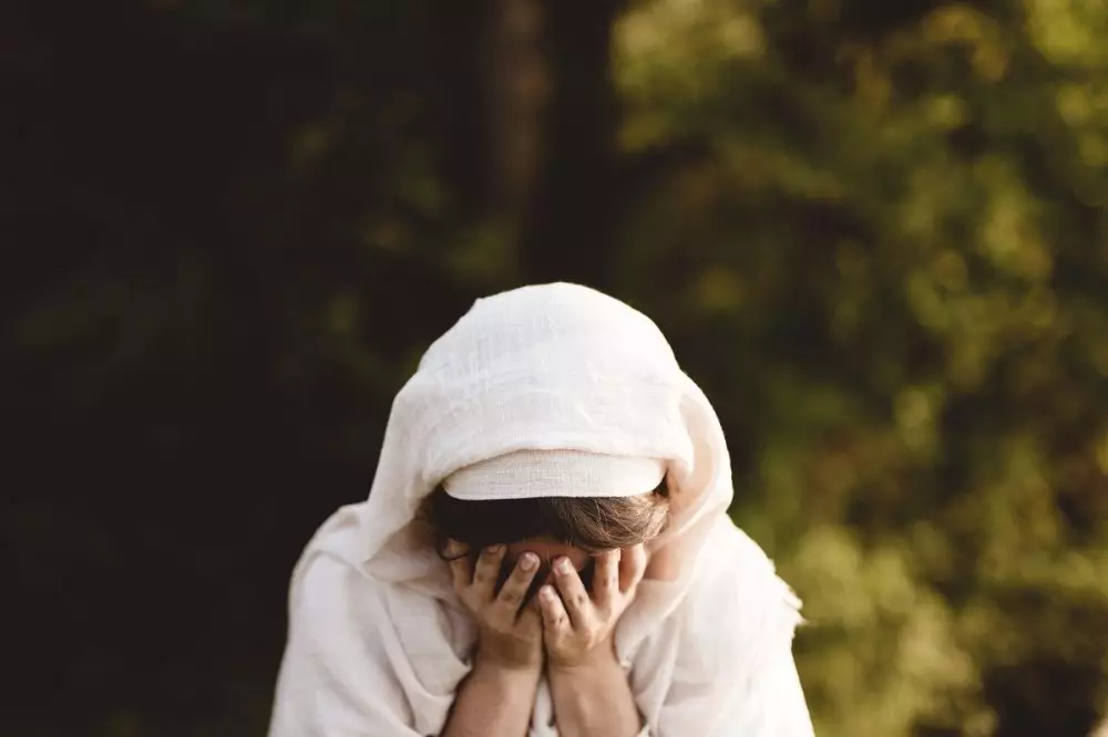 Kata-kata islami kematian paling mengharukan 2025 © 2025 brilio.net Kata-kata islami kematian paling mengharukan 2025 © 2025 brilio.net