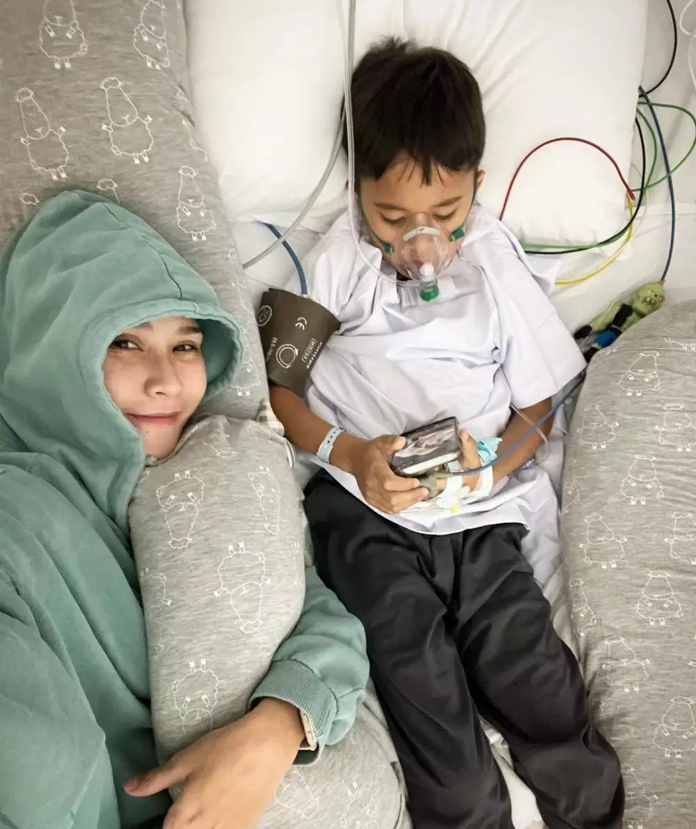 sabrina lorong waktu asuh anak berbagai sumber