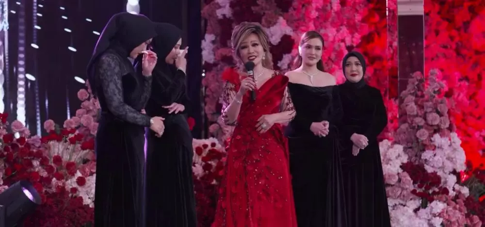 Shandy Aulia rayakan pesta ultah ibunda © 2025 Instagram Shandy Aulia rayakan pesta ultah ibunda © 2025 Instagram