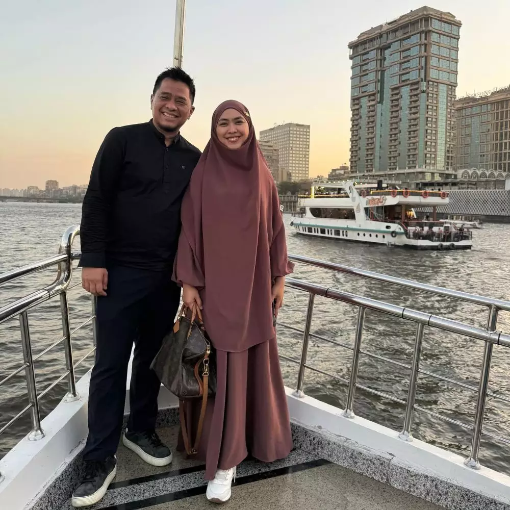 okie setiana dewi ke sungai nil © 2025 berbagai sumber 