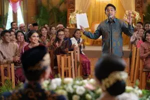 50 Pantun acara lamaran untuk MC terbaik 2025, bikin suasana meriah dan berkesan
