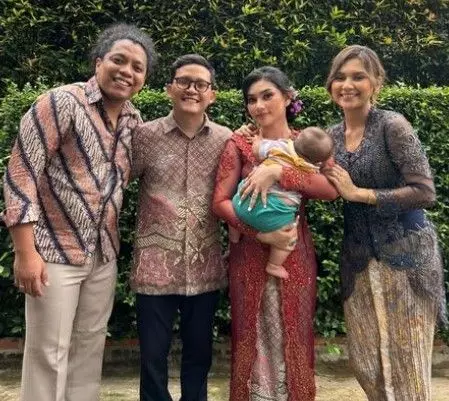 potret kebersamaan indah dan sinta © berbagai sumber potret kebersamaan indah dan sinta © berbagai sumber