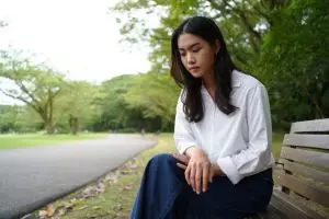 100 Kata-kata sedih menyentuh hati anak rantau, relate banget buat yang lagi jauh dari rumah