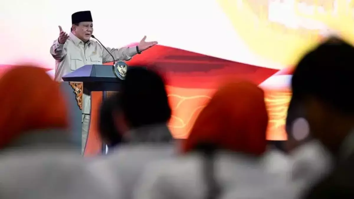 Prabowo marah pejabat BUMN dapat bonus saat rugi, ancaman bersih-bersih