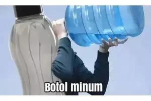 12 Meme lucu diartikan apa adanya ini recehnya level dewa, bikin pengin ketawa ngikik