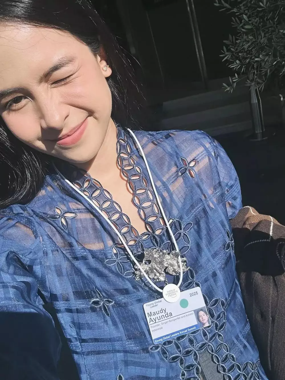 Cantiknya memesona natural banget, begini potret masa muda nenek 11 penyanyi © 2025 brilio.net