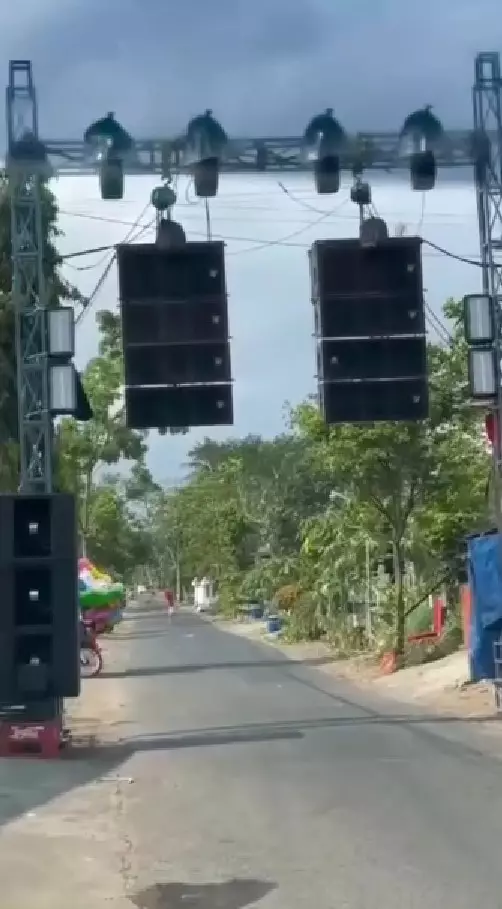 undangan tasyakuran pasca cerai © TikTok undangan tasyakuran pasca cerai © TikTok