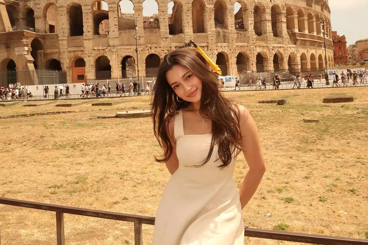 9 Potret masa kecil Megan Domani, wajah bule menggemaskan yang tak banyak berubah hingga kini