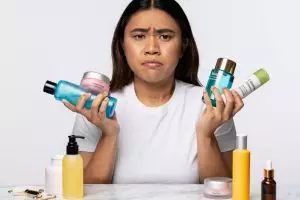 5 Cara memilih skincare untuk kulit kusam, kulit jadi tampak cerah alami