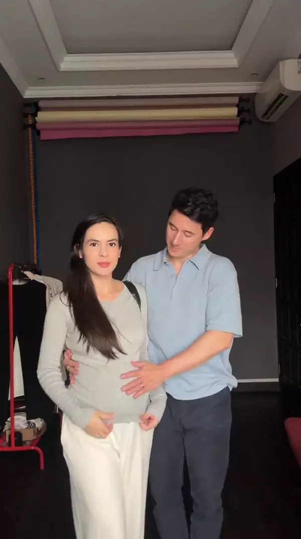 Steffi Zamora cek kandungan © TikTok Steffi Zamora cek kandungan © TikTok