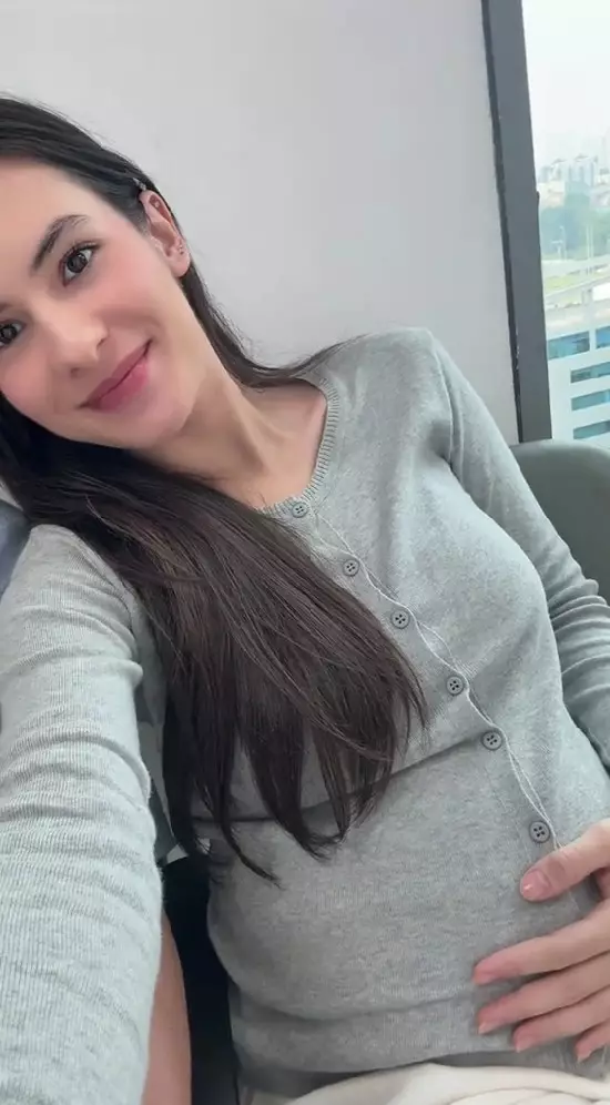 Steffi Zamora cek kandungan © TikTok Steffi Zamora cek kandungan © TikTok