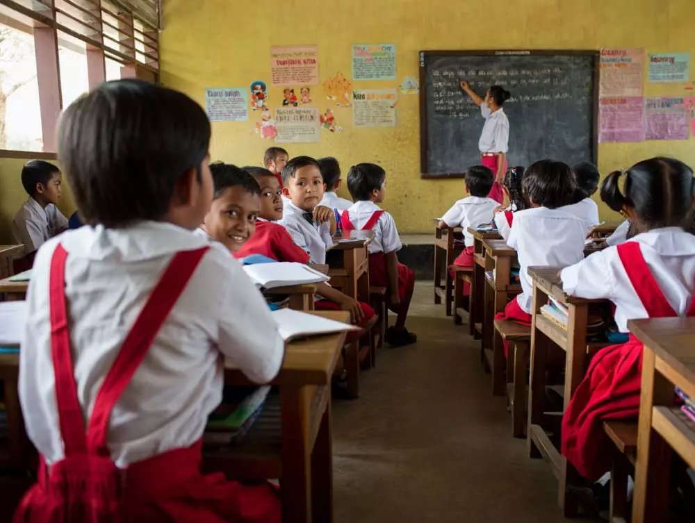 Contoh soal bahasa Jawa kelas 1 SD © 2025 brilio.net Contoh soal bahasa Jawa kelas 1 SD © 2025 brilio.net