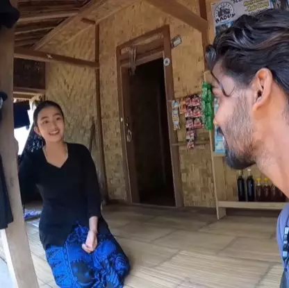 Potret Rumsyah gadis Baduy viral © TikTok