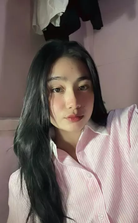 Potret Rumsyah gadis Baduy viral © TikTok