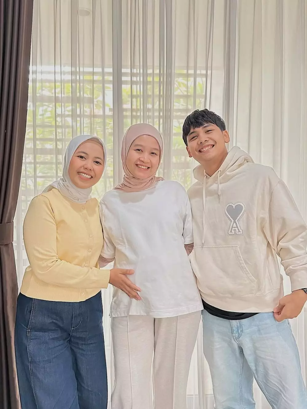 Alca istri Bintang Emon melahirkan anak pertama © 2025 brilio.net Alca istri Bintang Emon melahirkan anak pertama © 2025 brilio.net