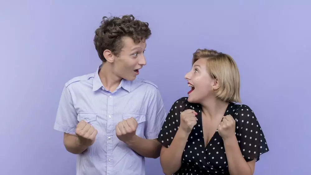 100 Kata-kata gombalan maut hari Jumat, romantis dan bikin baper © 2025 brilio.net