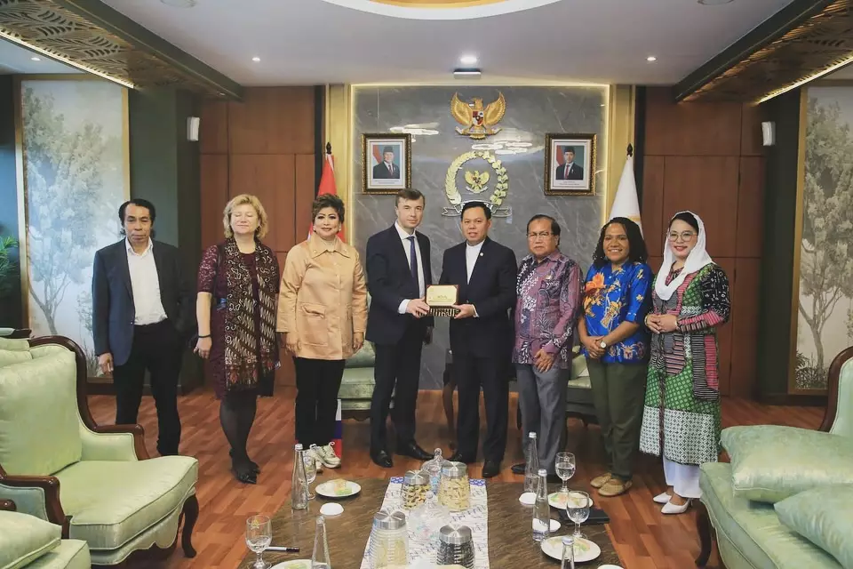 Maya Rumantir mantan pacar Tommy Soeharto © 2025 brilio.net Maya Rumantir mantan pacar Tommy Soeharto © 2025 brilio.net