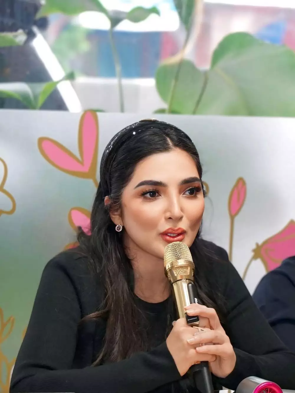 Ashanty dilaporkan eks karyawan atas dugaan perampas aset © 2025 Instagram Ashanty dilaporkan eks karyawan atas dugaan perampas aset © 2025 Instagram