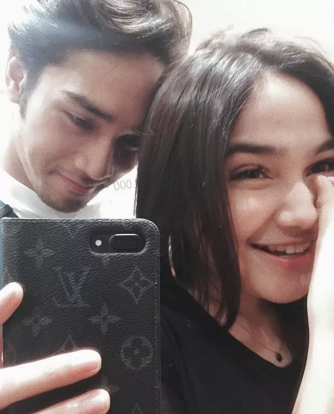 perjalanan cinta Syifa Hadju © berbagai sumber perjalanan cinta Syifa Hadju © berbagai sumber