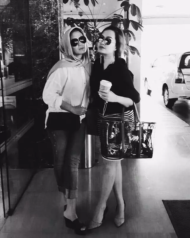 9 Potret kebersamaan Nicky Astria dan putrinya © 2023 brilio.net