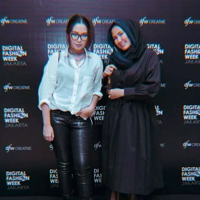 9 Potret kebersamaan Nicky Astria dan putrinya © 2023 brilio.net