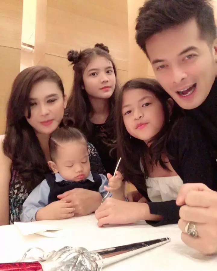 Choky Andriano dan anak © berbagai sumber