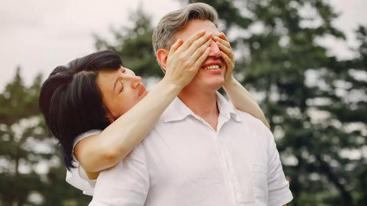 100 Kata-kata gombalan maut buat pacar sebelum tidur, romantisnya bikin tidur makin nyenyak