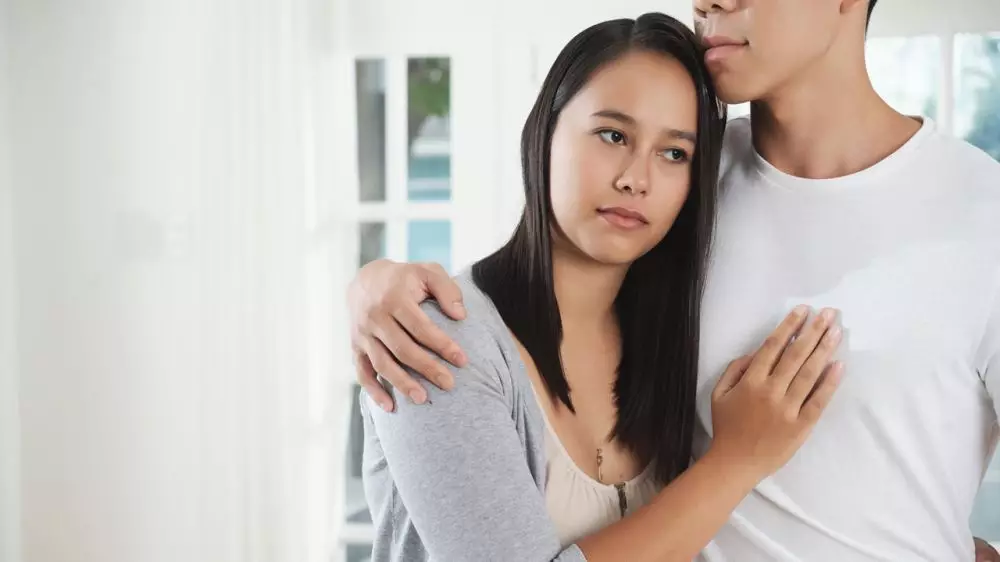 100 Kata-kata gombalan maut cinta galau anak Gen Z, ringan, manis, dan bisa jadi luapan emosi © 2025 brilio.net