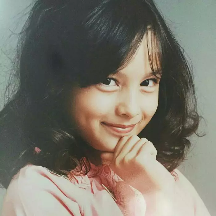 Chelsea Islan kecil jadi model iklan es krim © 2025 brilio.net Chelsea Islan kecil jadi model iklan es krim © 2025 brilio.net