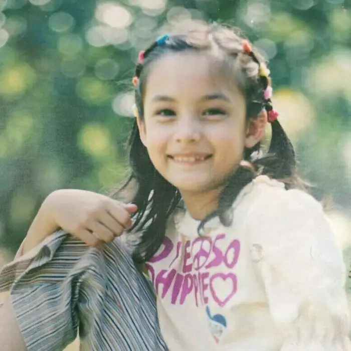 Chelsea Islan kecil jadi model iklan es krim © 2025 brilio.net Chelsea Islan kecil jadi model iklan es krim © 2025 brilio.net