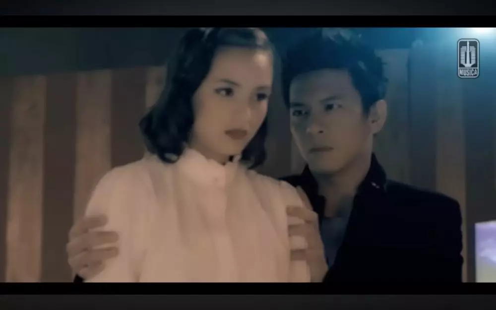 Chelsea Islan kecil jadi model iklan es krim © 2025 brilio.net Chelsea Islan kecil jadi model iklan es krim © 2025 brilio.net