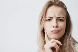 10 Toner menyamarkan kerutan di sekitar mulut, mengatasi keriput wajah harga di bawah Rp 150 ribu